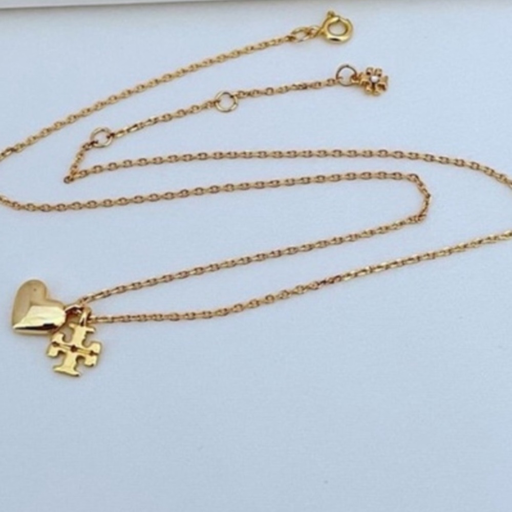 Tory Burch Heart Kira T Good luck gold chain necklace NWT $188